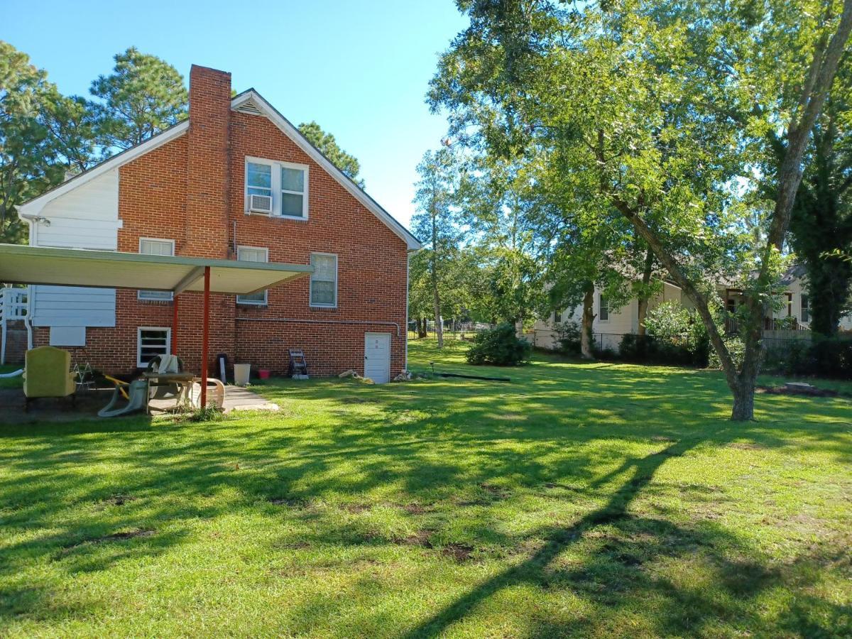 מלון Hamlet Brick House Retreat מראה חיצוני תמונה